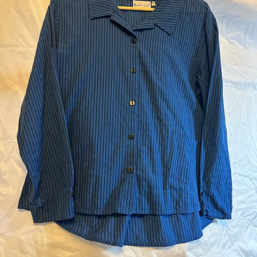 Women's Habitat Buttondown Striped long sleeve shirt LG